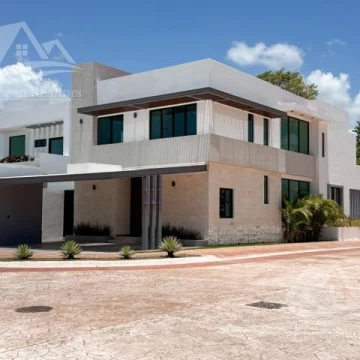 Casa en Venta Cancún Lagos del Sol