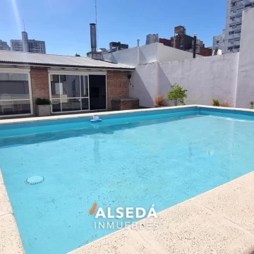 Departamento 3 dormitorios con cochera - Barrio Martin