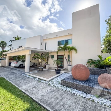 Casa en Venta en Villa Magna
