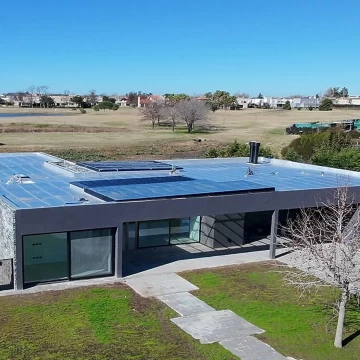 VENTA DE CASA 4 AMBIENTES GALERIA PARRILLA JARDIN HARAS SANTA MARIA EL REFUGIO