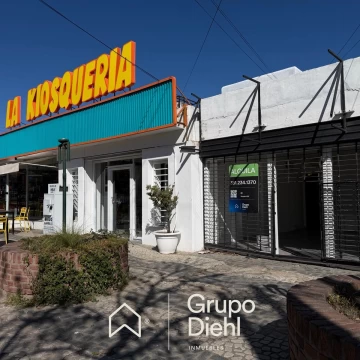 Local Comercial en ALQUILER sobre Recta Martinolli al 6700
