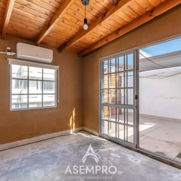 PH de 4 ambientes con quincho/playroom y terraza propia – Barrio Inglés, Caballito