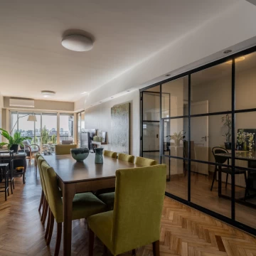 4 AMBIENTES EN PISO ALTO CON BALCÓN TERRAZA, VISTAS ABIERTAS Y COCHERA FIJA CUBIERTA – BELGRANO R