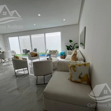 Casa en Renta en Via Cumbres