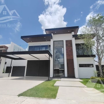 Casa venta Lagos del Sol Cancun