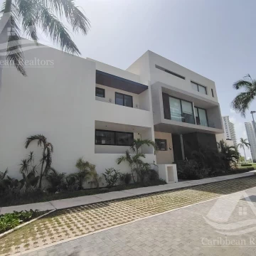 Casa en venta Puerto Cancun