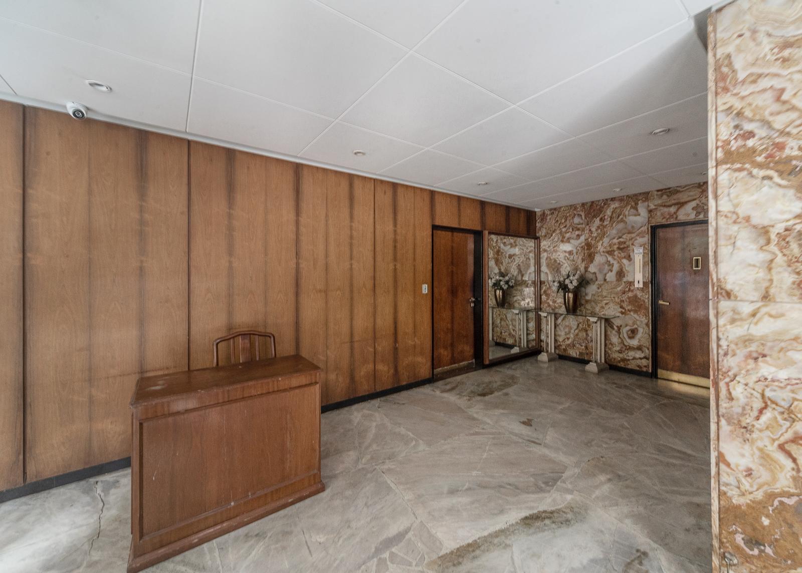 Hall de ingreso edificio