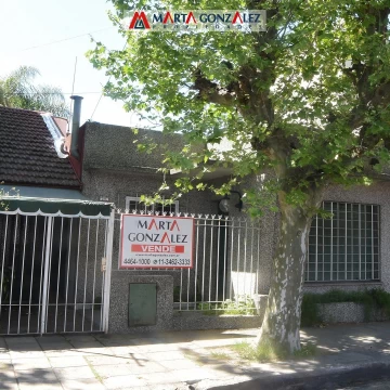 Excelente casa lote propio 3 cdras estacion!