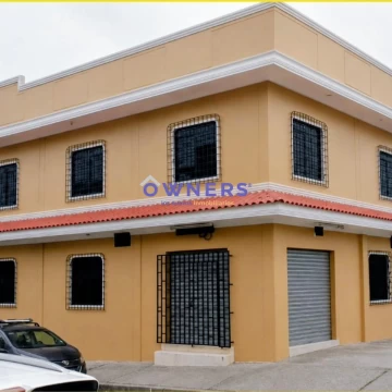 VENTA CASA, ESQUINERA, 2 PISOS,  SAUCES 9 (MR)