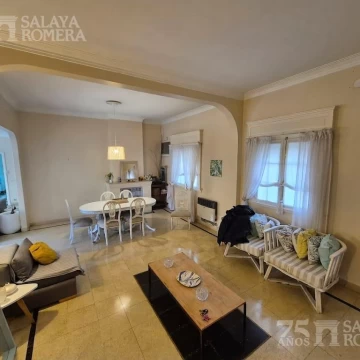 Casa 4 ambientes en Olivos