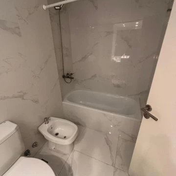 1788355646.jpg