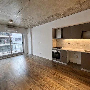 Alquiler monoambiente a Nuevo en Villa Crespo.