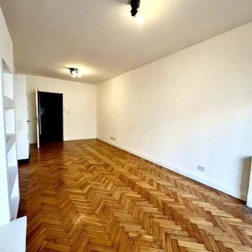 1788366434.jpg