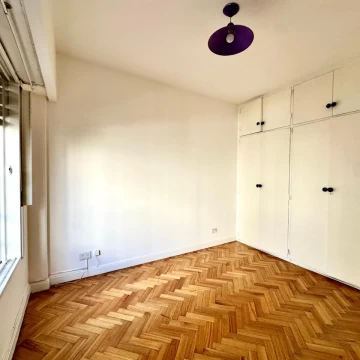 1788366448.jpg
