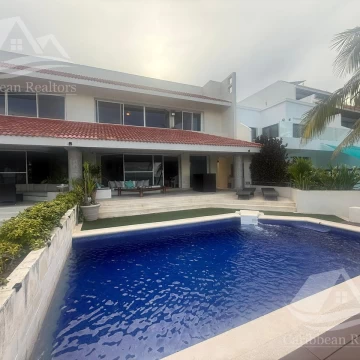 Casa en Venta en Las quintas Zona Hotelera Cancun