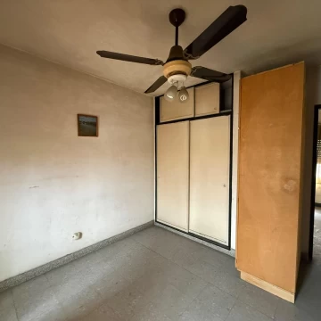 1788376373.jpg