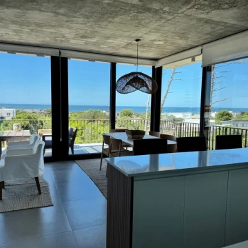 Apartamento en La Juanita, José Ignacio – 2 dormitorios y vista al atardecer