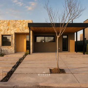 Casa a Estrenar · Rincón Viamonte