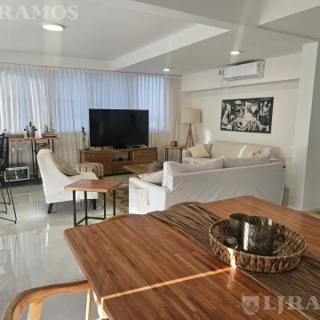 4 ambientes de 150 m2 cubiertos con doble cochera en venta en Brickell -  Tigre