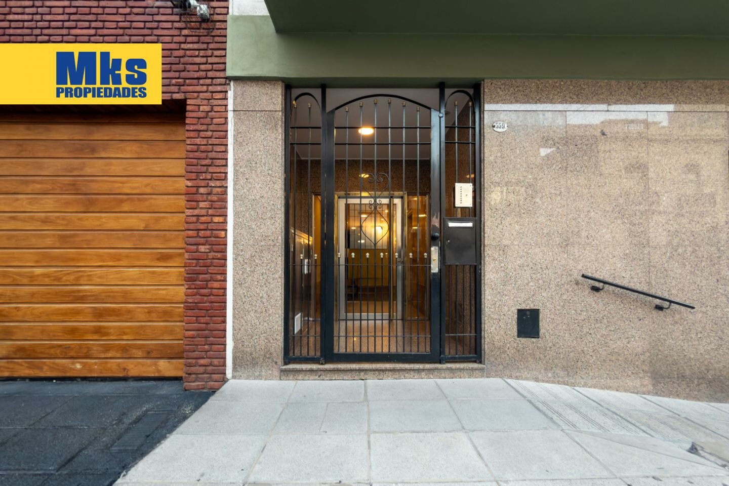 image 32