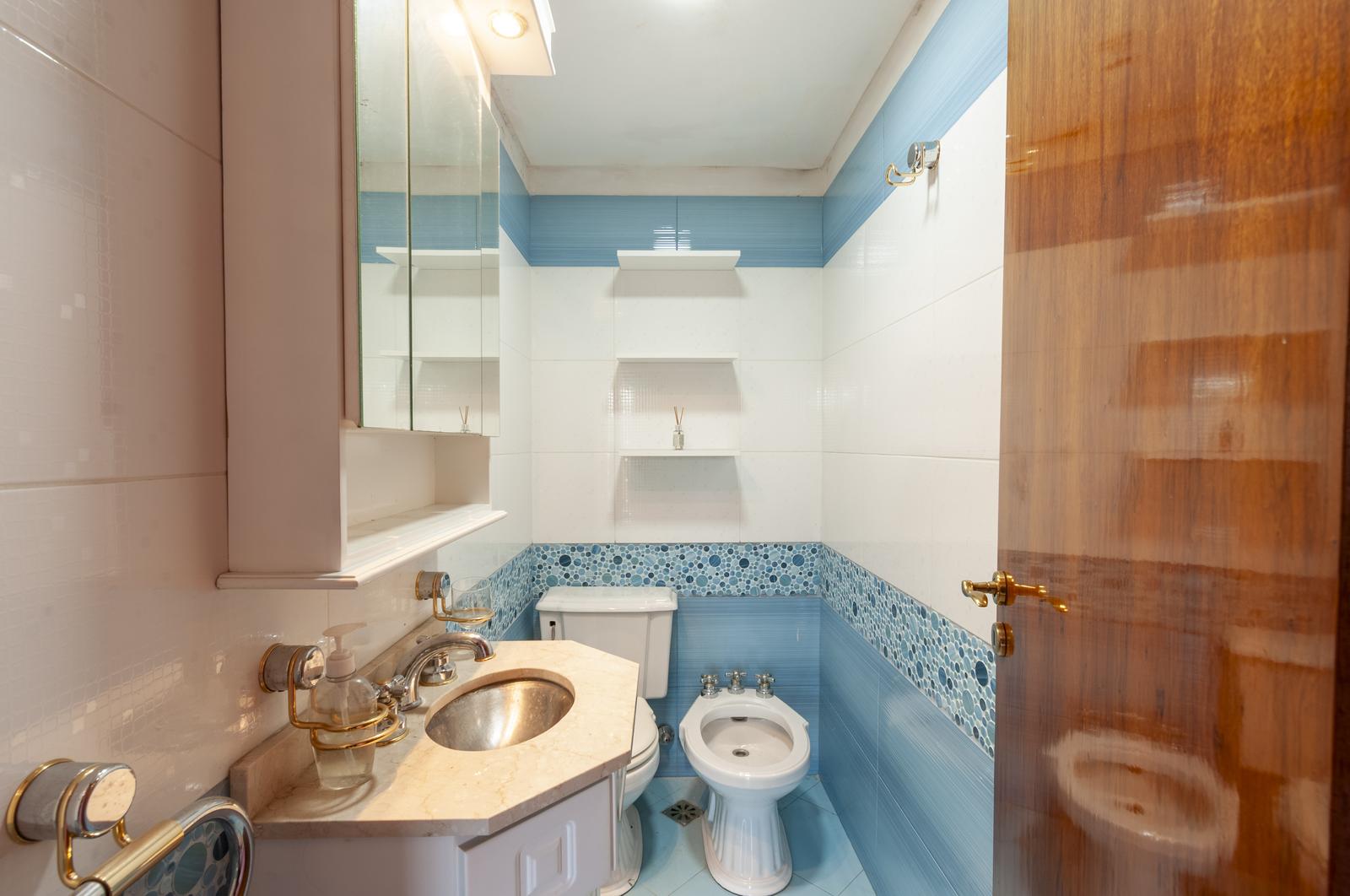 TOILETTE EN SUITE ROSA