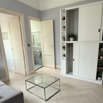 VENTA PH 4 AMBIENTES CON ESTUDIO - RECOLETA