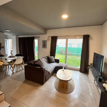 Casa en venta tipo Duplex 3 dorm en La Nazarena