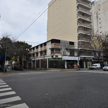 Venta Lote con Renta para Emprendimiento en Balvanera