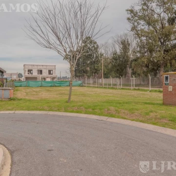 Barrio cerrado San Pablo chico buen acceso vecino al Hospital Austral IAE y colegios