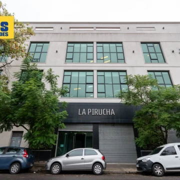 Alquiler. Oficinas. Terraza y cochera.