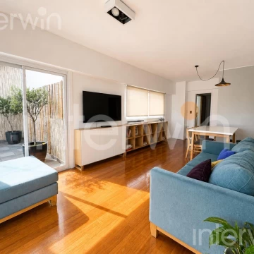 Departamento en Venta - 5 amb - Cochera y Baulera - Reciclado a nuevo - Terraza - Recoleta