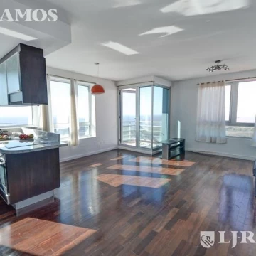 Av. Juana Manso 590- TORRES DEL YACHT PISO ALTO. 2 COCHERAS FIJAS