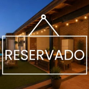 VENTA DE PH DE 5 AMBIENTES EN LOMAS DEL MIRADOR CON PILETA QUINCHO Y CONSULTORIO