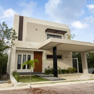 Casa en Venta en Via Cumbres Cancun