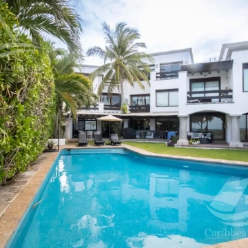 Casa en Venta en Zona Hotelera Cancun