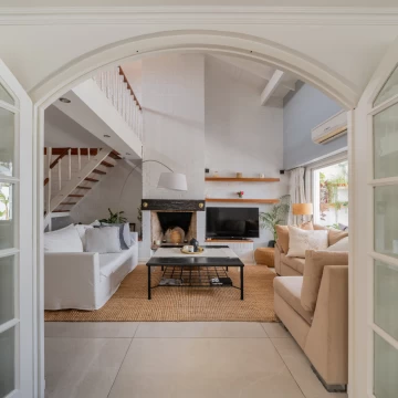 Casa Multifamiliar Villa Urquiza  2 Plantas  Garage  Quincho  Lote Propio Venta