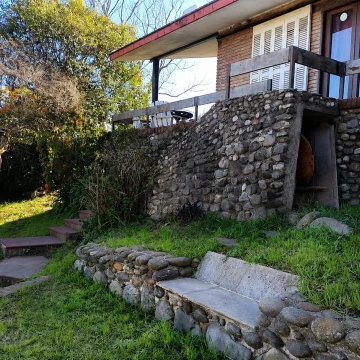 Venta casa en Rio Ceballos 3 dormitorios