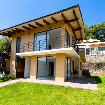 CASA EN RENTA EN VALLE DE BRAVO 