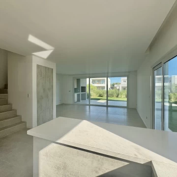 Departamento en Venta de 4 ambientes en Pilar
