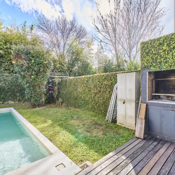 PH 4 AMB VENTA LA LUCILA JARDIN PILETA PARRILLA 2 COCHERAS