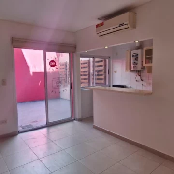 PH 2 AMBIENTES C/PATIO EN ALQUILER