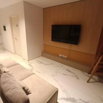 1788550056.jpg