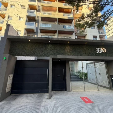VENTA DEPARTAMENTO 2 AMBIENTES CON COCHERA. APTO CREDITO. QUILMES CENTRO