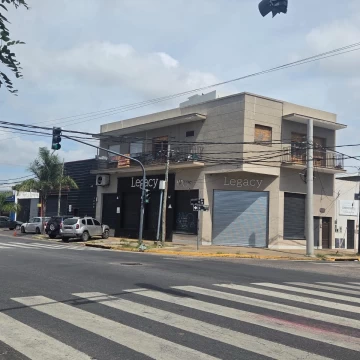 VENTA DE EDIFICIO COMERCIAL EN  BLOCK CON RENTA – MITRE 3900, MUNRO 