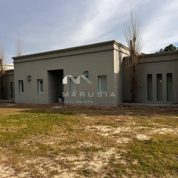 Casa  en Venta en Punta Gorda, Carmelo, Colonia