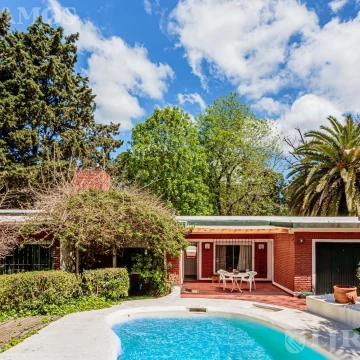 VENTA CASA 4 AMB PILETA COCHERA PILAR