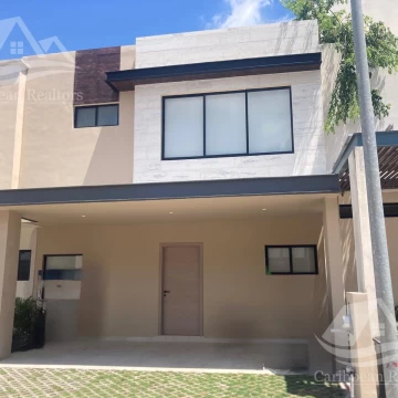 Casa en Venta Arbolada Cancún