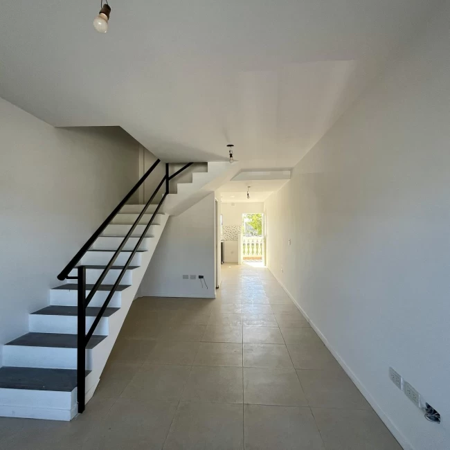 PH TRÍPLEX VENTA 4 AMBIENTES VILLA LUZURIAGA CON TERRAZA COCHERA FINANCIA Ó PERMUTA