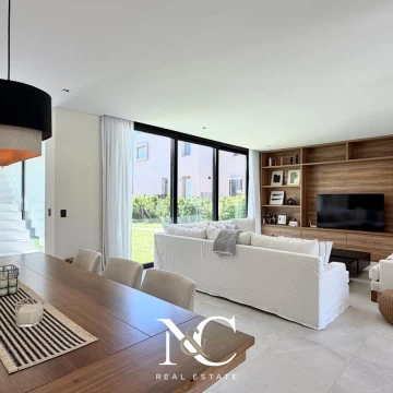 Casa en venta en Costa Esmeralda Maritimo