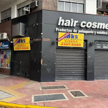 VENTA LOCAL COMERCIAL EN BARRACAS